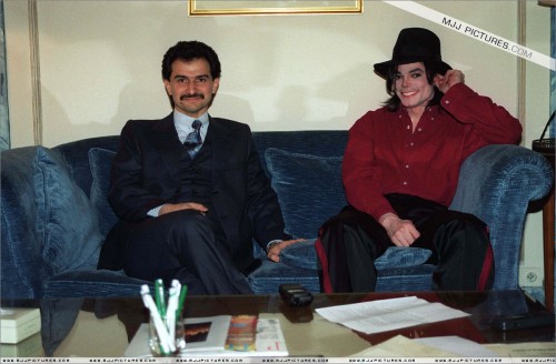 MichaelattheGeorgeVHotelParis19966.jpg