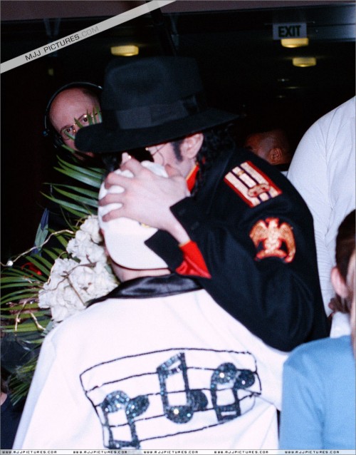 MichaelvisitsAuckland199612.jpg