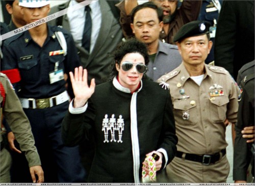 MichaelvisitsBangkok19962.jpg