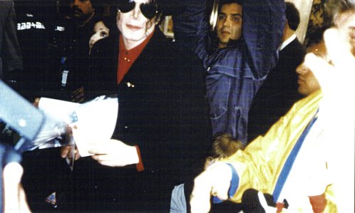 MichaelvisitsBucharest199626.jpg