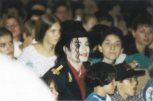 MichaelvisitsBucharest19969.jpg