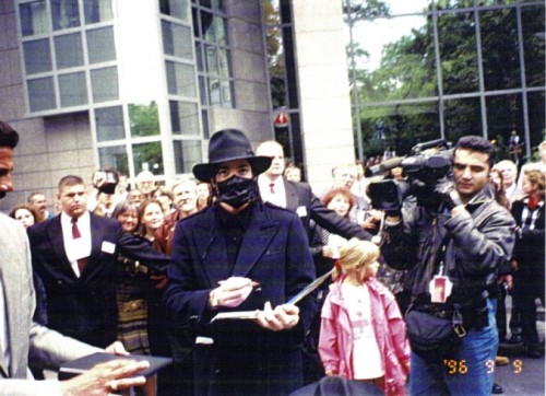 MichaelvisitsBudapestSeptember199613.jpg