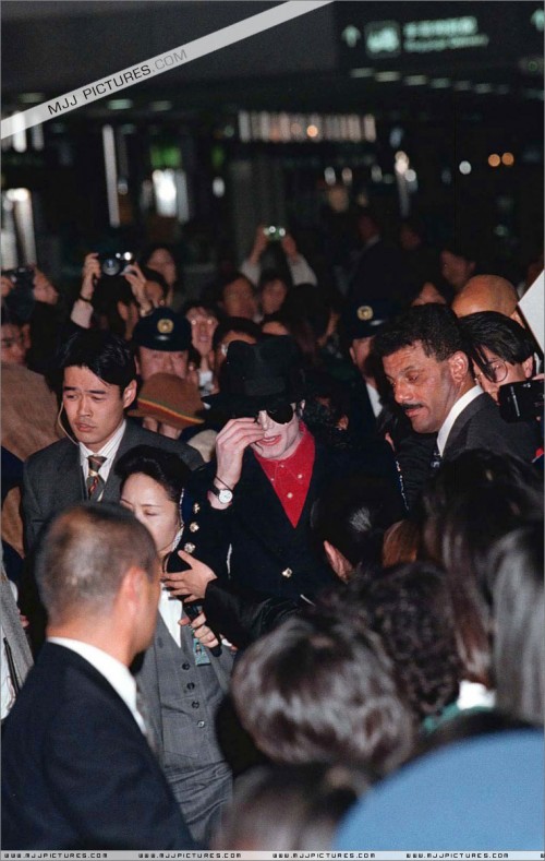 MichaelvisitsJapan19963.jpg