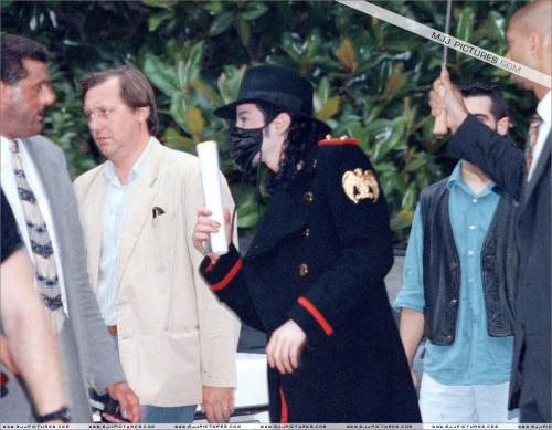 MichaelvisitsMilanJune19975.jpg