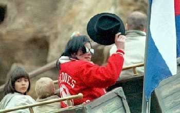 MichaelvisitsthePhantasialandAmusementPark199620.jpg