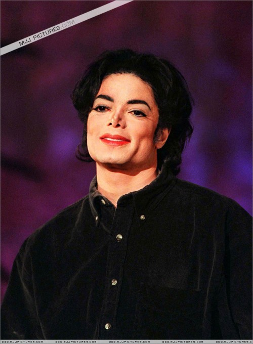 RehersalsfortheHBOSpecialMichaelJackson-OneNightOnly19951.jpg