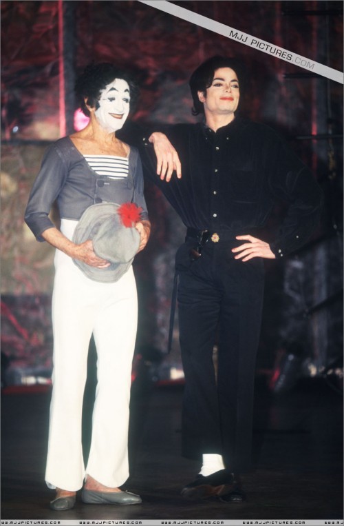 RehersalsfortheHBOSpecialMichaelJackson-OneNightOnly199523.jpg