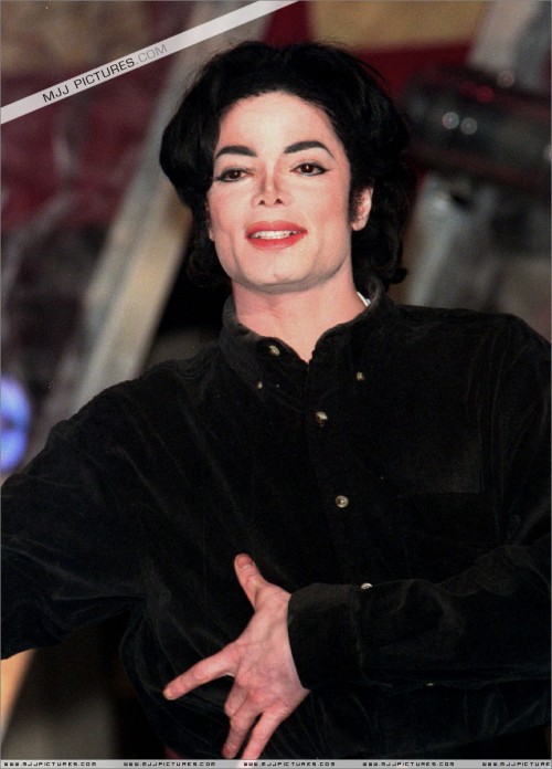 RehersalsfortheHBOSpecialMichaelJackson-OneNightOnly199529.jpg