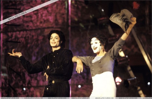 Rehersals for the HBO Special Michael Jackson One Night Only 1995 (3)