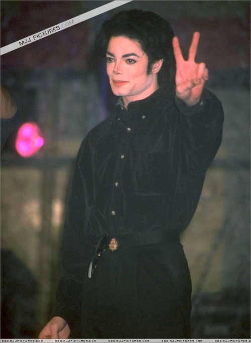 RehersalsfortheHBOSpecialMichaelJackson-OneNightOnly199541.jpg