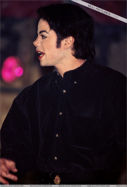 RehersalsfortheHBOSpecialMichaelJackson-OneNightOnly199548.jpg