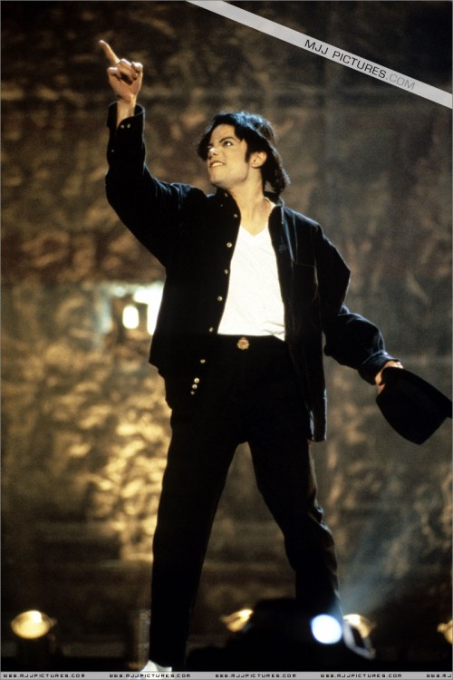 RehersalsfortheHBOSpecialMichaelJackson-OneNightOnly199569.jpg