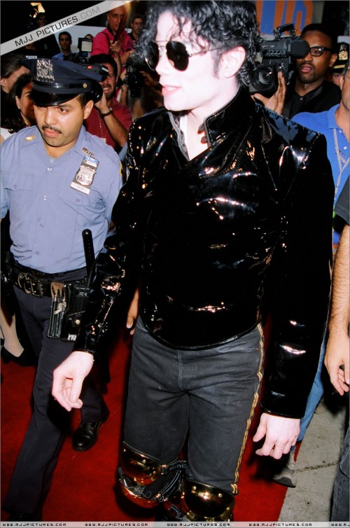 The 12th Annual MTV Video Music Awards 1995 (10)