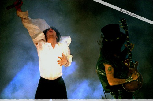 The12thAnnualMTVVideoMusicAwards199546.jpg