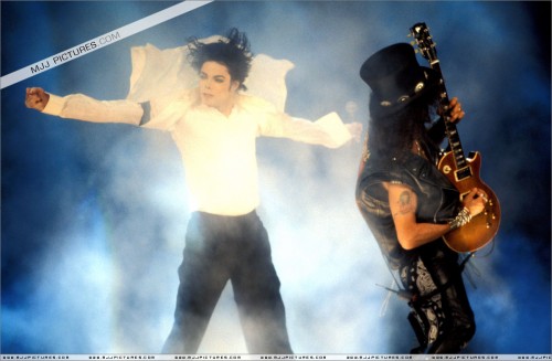 The12thAnnualMTVVideoMusicAwards199548.jpg