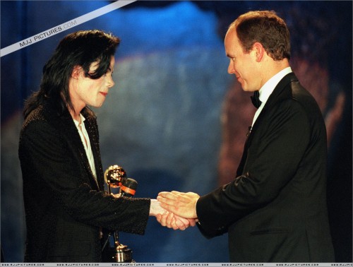 The8thAnnualWorldMusicAwards199680.jpg