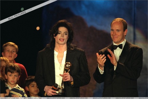 The 8th Annual World Music Awards 1996 (83)