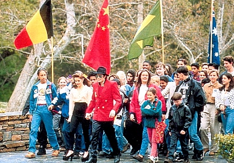 WorldSummitofChildrenatNeverlandValleyRanch199539.jpg