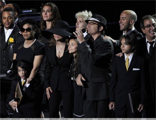 Michael Jackson's Memorial (12)