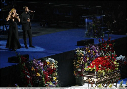 Michael Jackson's Memorial (15)