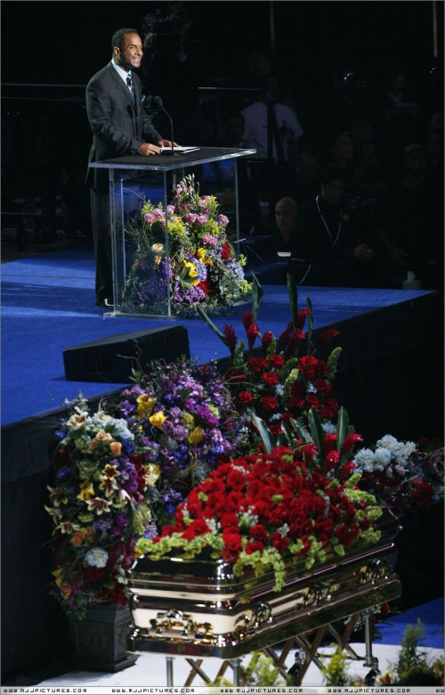 Michael Jackson's Memorial (3)