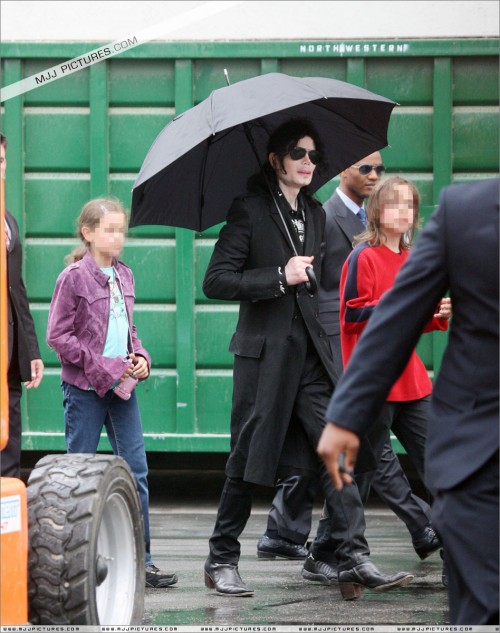 Michael outside a studio (June 3) (4)