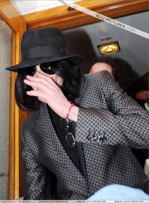 Michael visits doctor (March 23) (3)