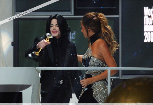 The18thAnnualWorldMusicAwards97.jpg