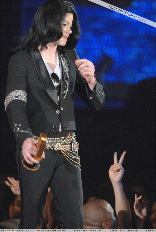 TheMTVVideoMusicAwardsJapan200624.jpg