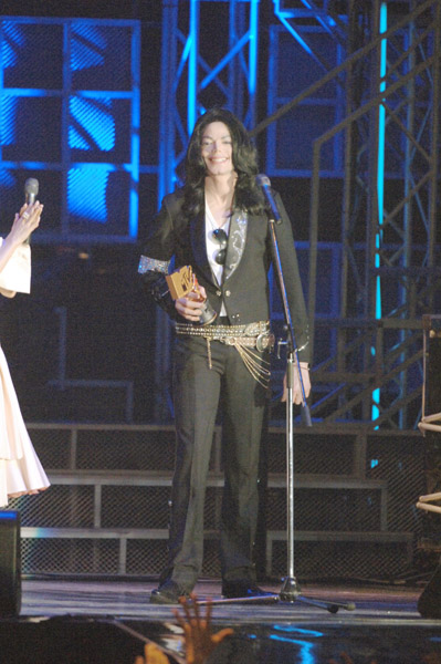 TheMTVVideoMusicAwardsJapan200699.jpg