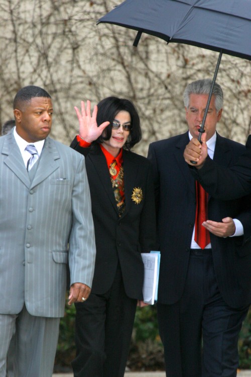 SANTA MARIA, CA-FEBRUARY 14: Pop Star Michael Jackson was flanked by attorneys and bodyguards as he 