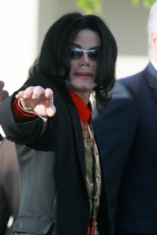 SANTA MARIA, CA FEBRUARY 14: Pop Star Michael Jackson arrives at the Santa Barbara Superior courthou