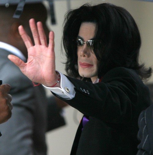 SANTA MARIA, CA - MAY 5: Singer Michael Jackson waves to his fans as he arrives at the Santa Barbara